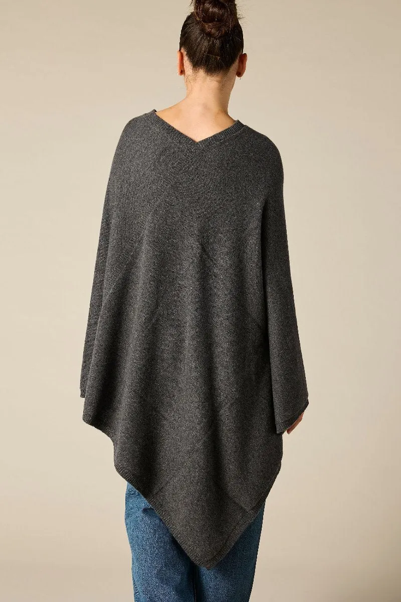 100% Cashmere Poncho (large)