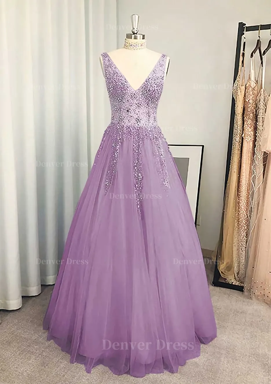 A-line/Princess V Neck Long/Floor-Length Tulle Prom Dress With Beading Sequins