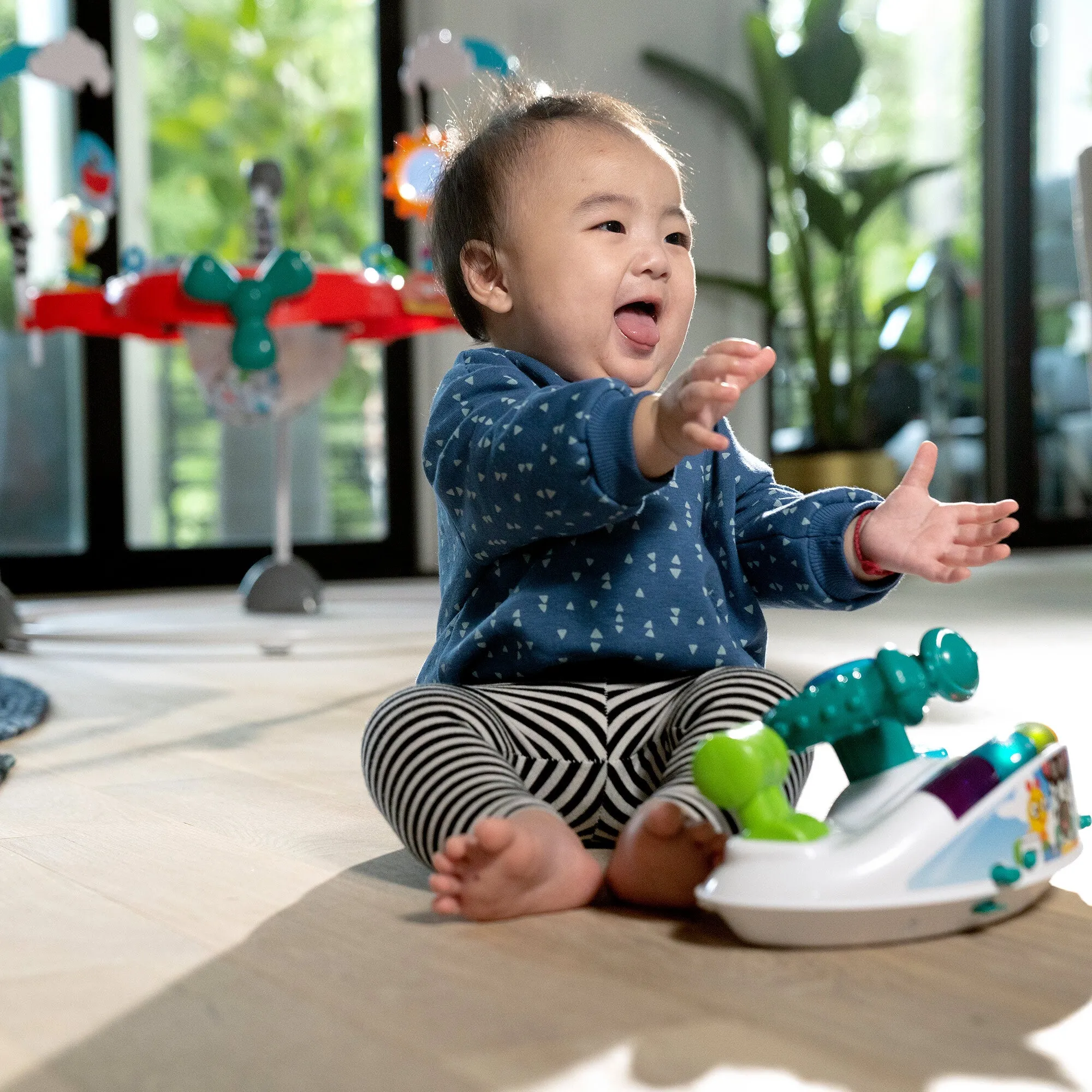 Baby Einstein - Airplane Adventure™ 2-in-1 Activity Jumper