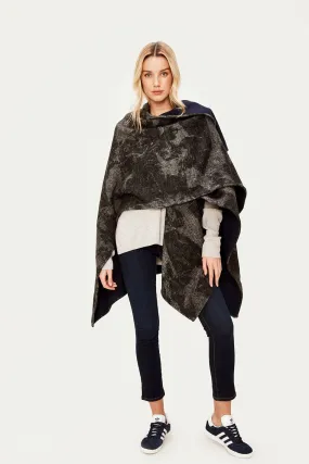 CAPE / PONCHO