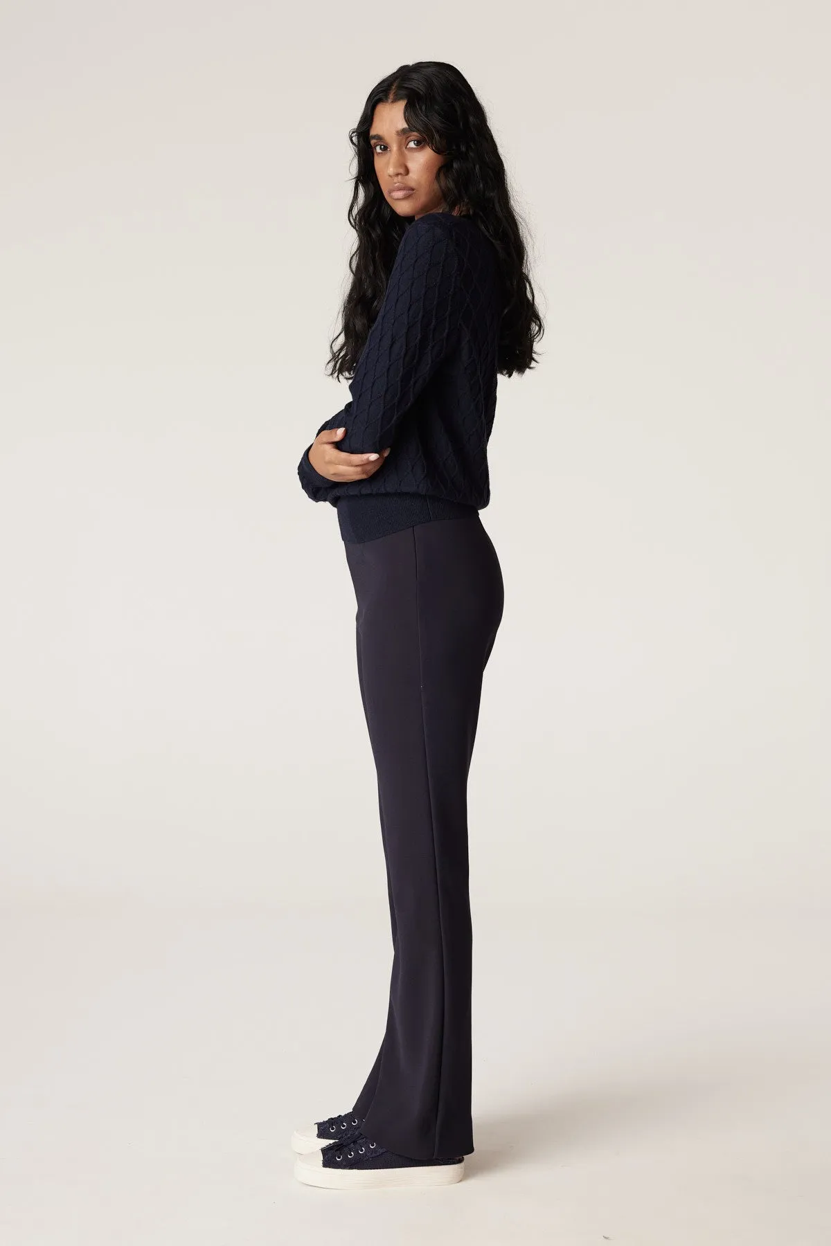 Dana Crepe Pant - Navy