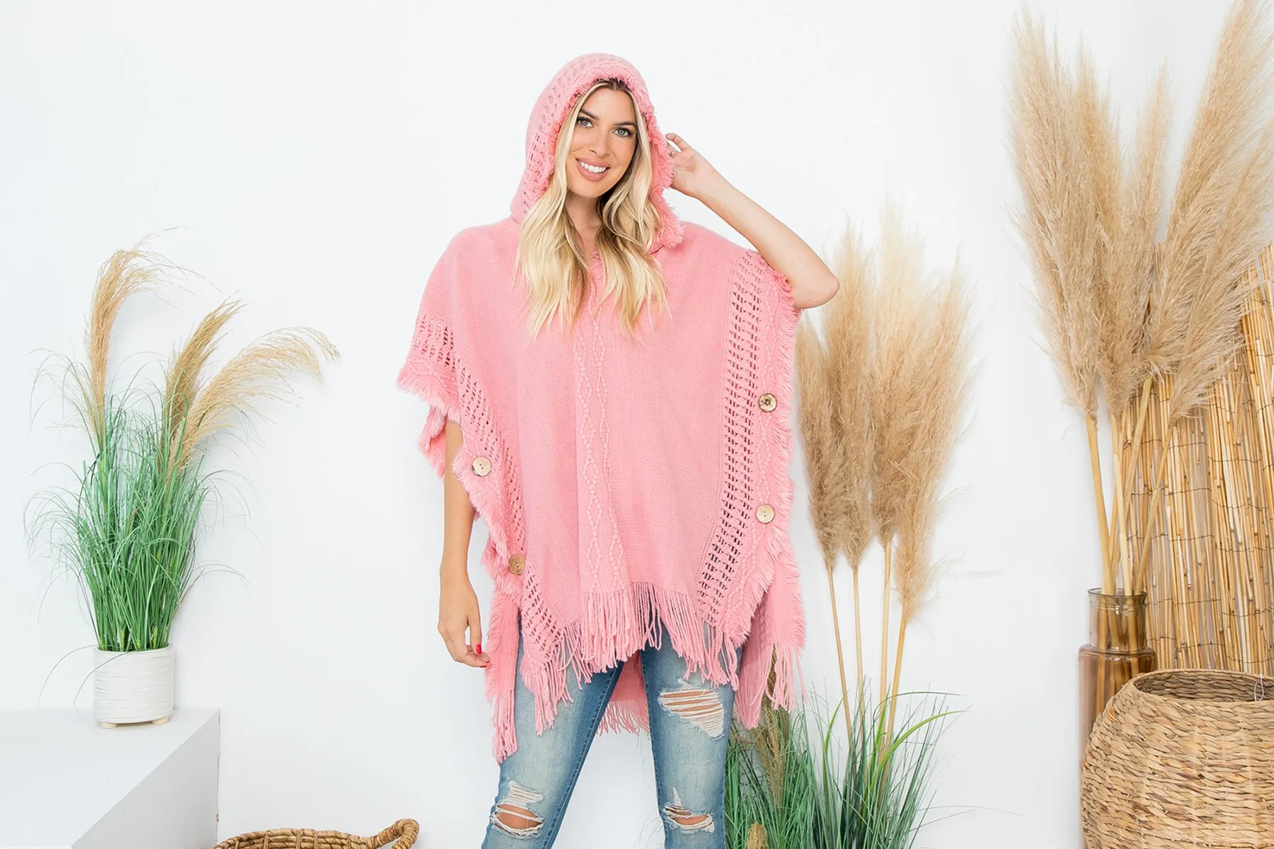 DIAMOND PATTERN KNITTED FRINGE WARMER PONCHO