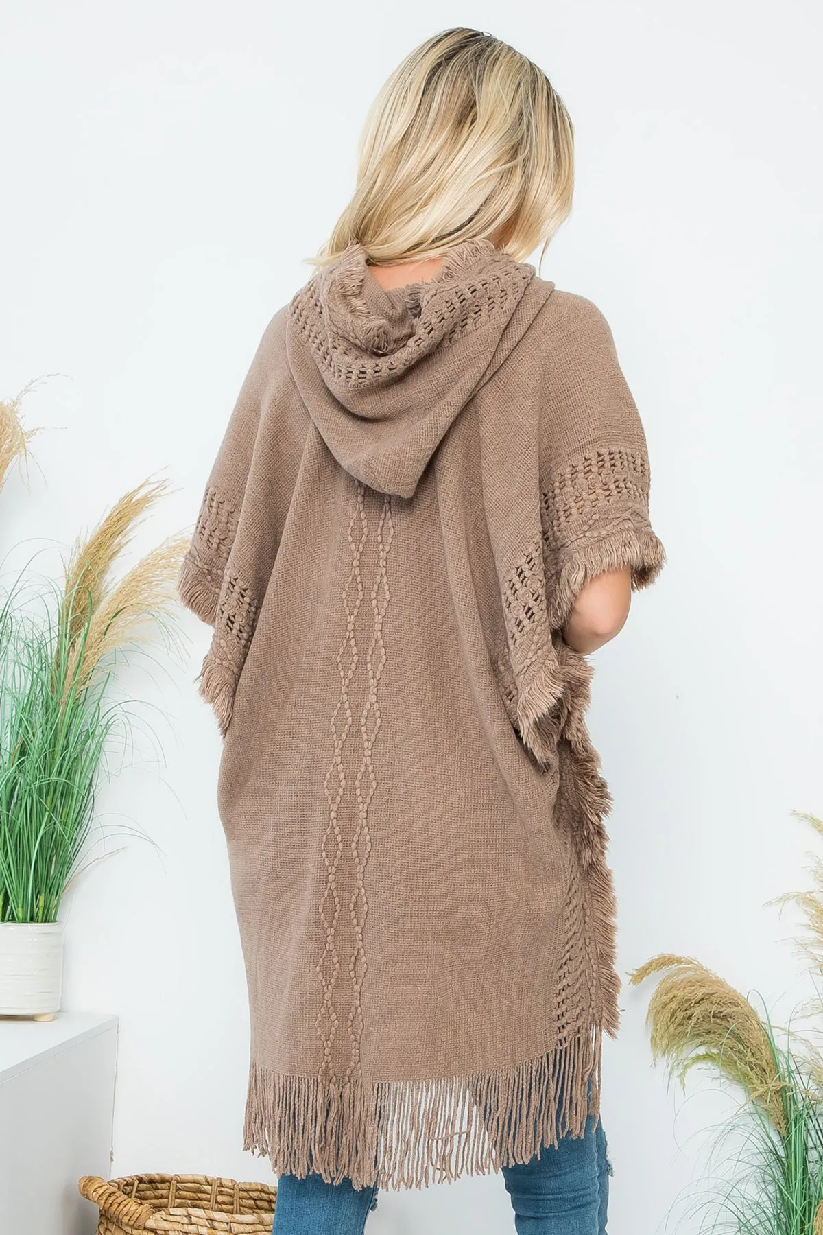 DIAMOND PATTERN KNITTED FRINGE WARMER PONCHO