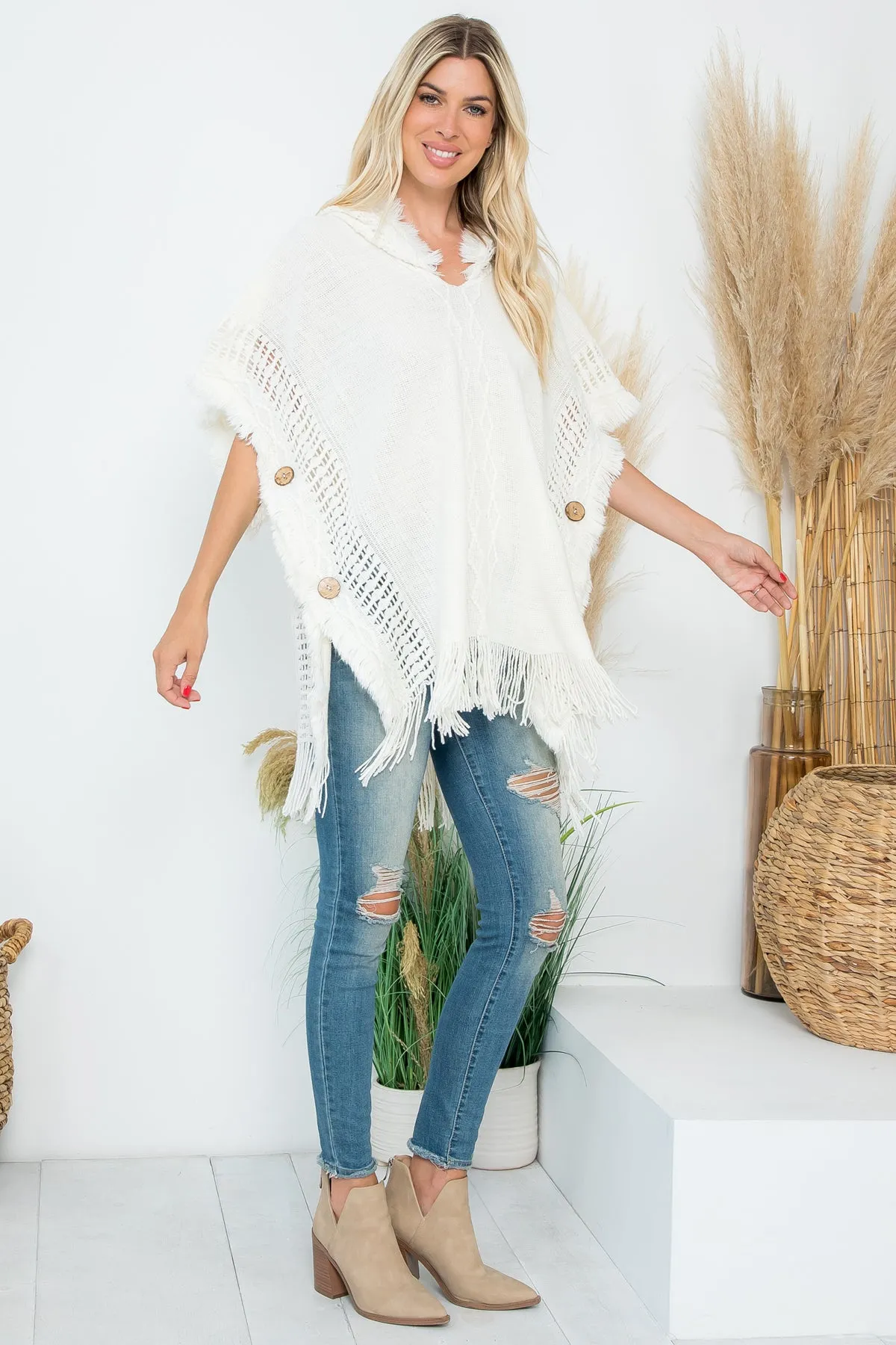 DIAMOND PATTERN KNITTED FRINGE WARMER PONCHO