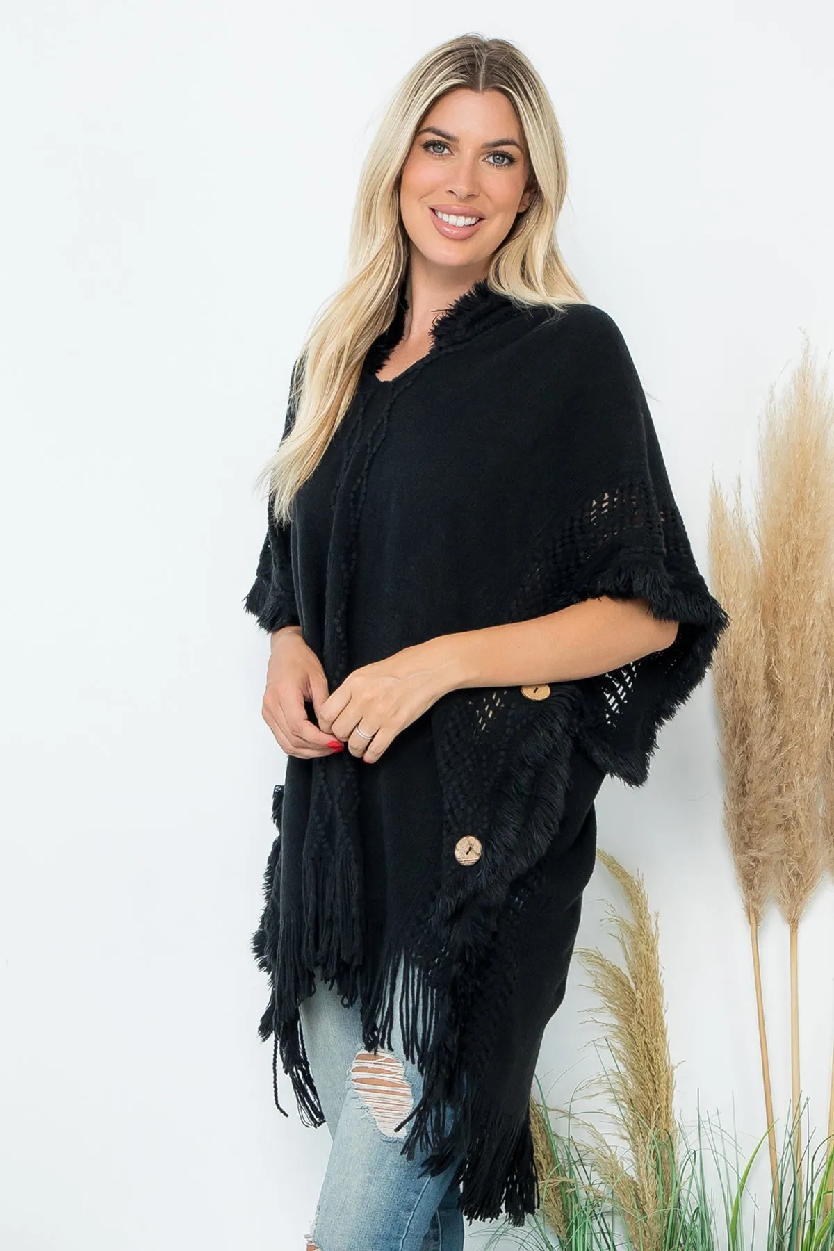 DIAMOND PATTERN KNITTED FRINGE WARMER PONCHO