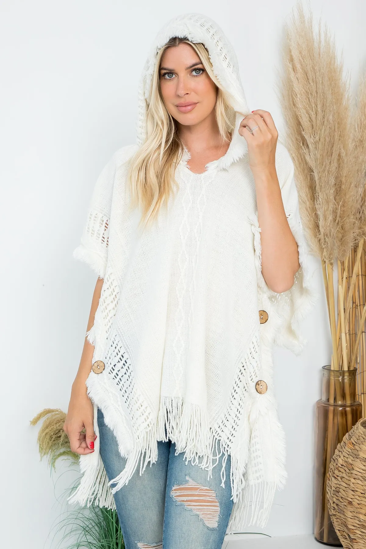 DIAMOND PATTERN KNITTED FRINGE WARMER PONCHO