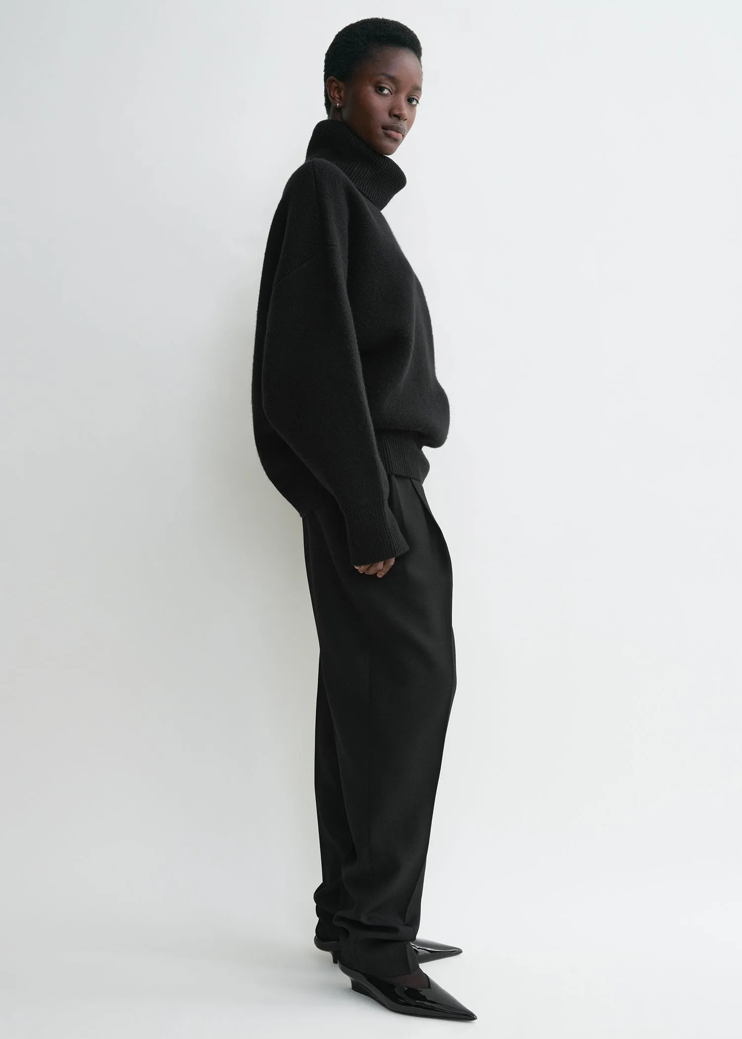 Double-knit turtleneck black