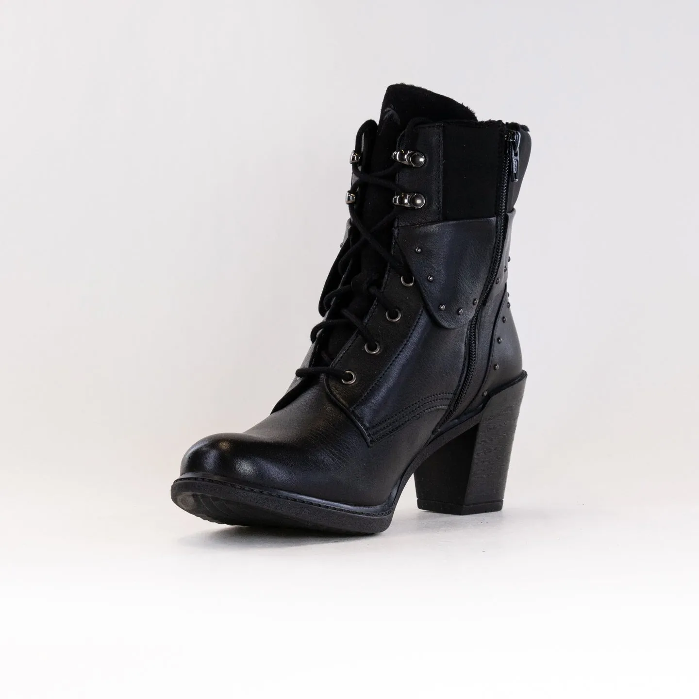 Dromedaris Gilly (Women's) - Black