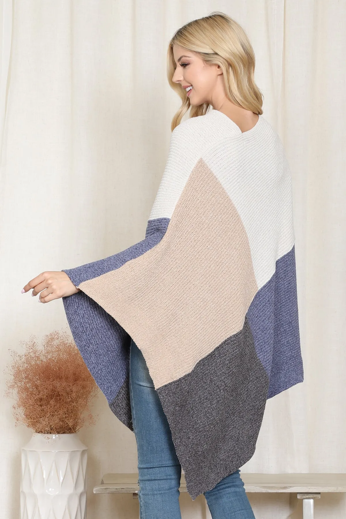 KNITTED GEOMETRIC SQUARE MULTI COLOR PONCHO