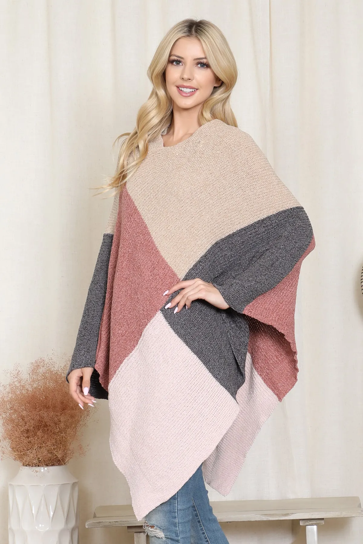 KNITTED GEOMETRIC SQUARE MULTI COLOR PONCHO