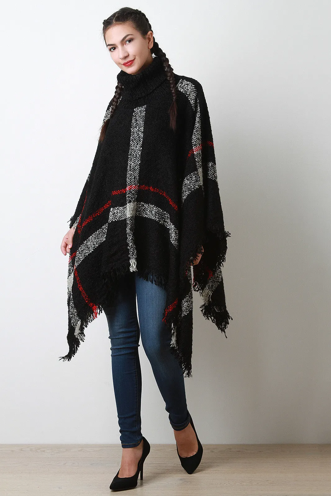 Linear Pattern Textured Knit Turtleneck Poncho