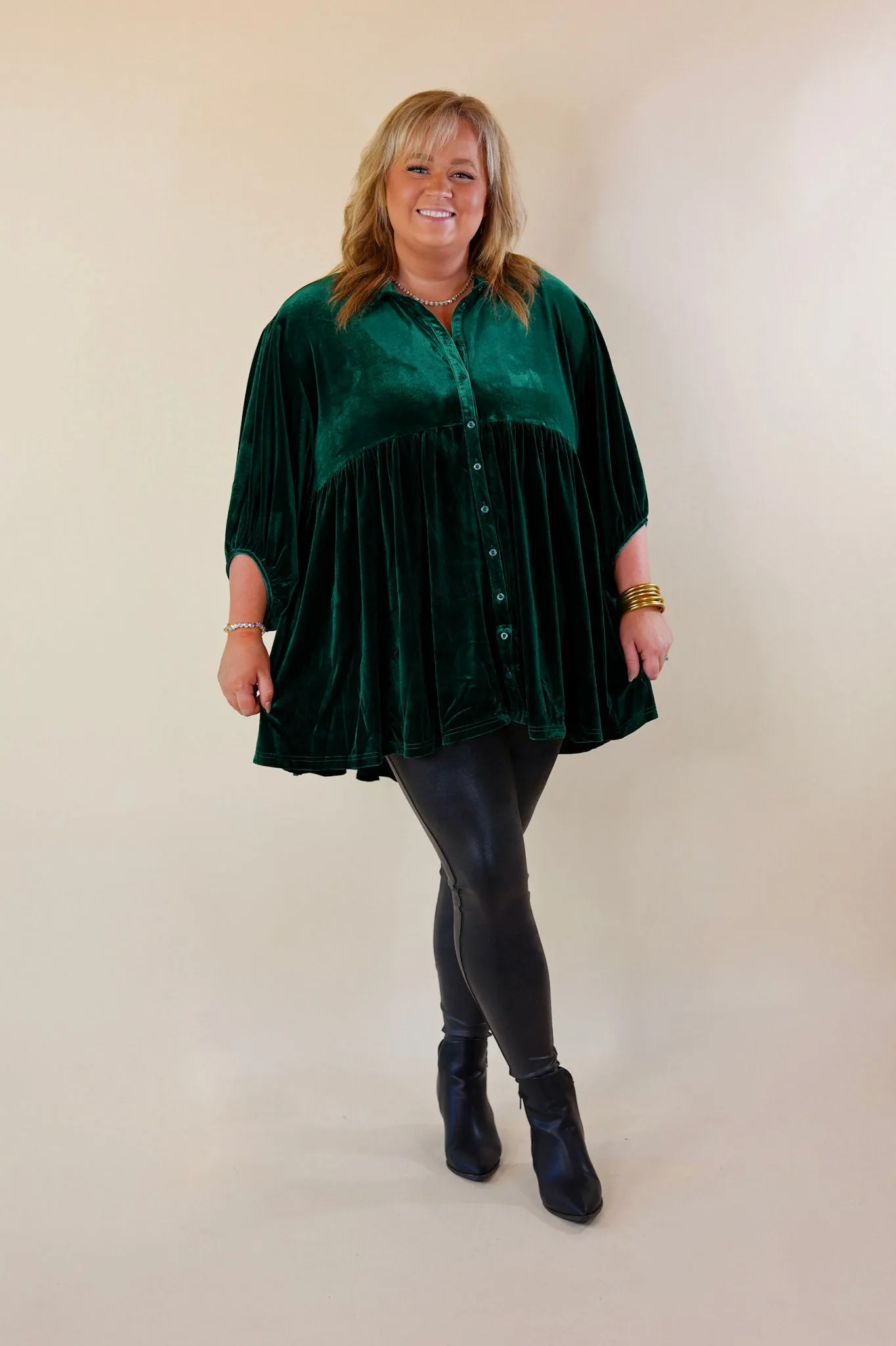 Love Link Button Up Velvet Half Sleeve Babydoll Tunic Top in Emerald Green