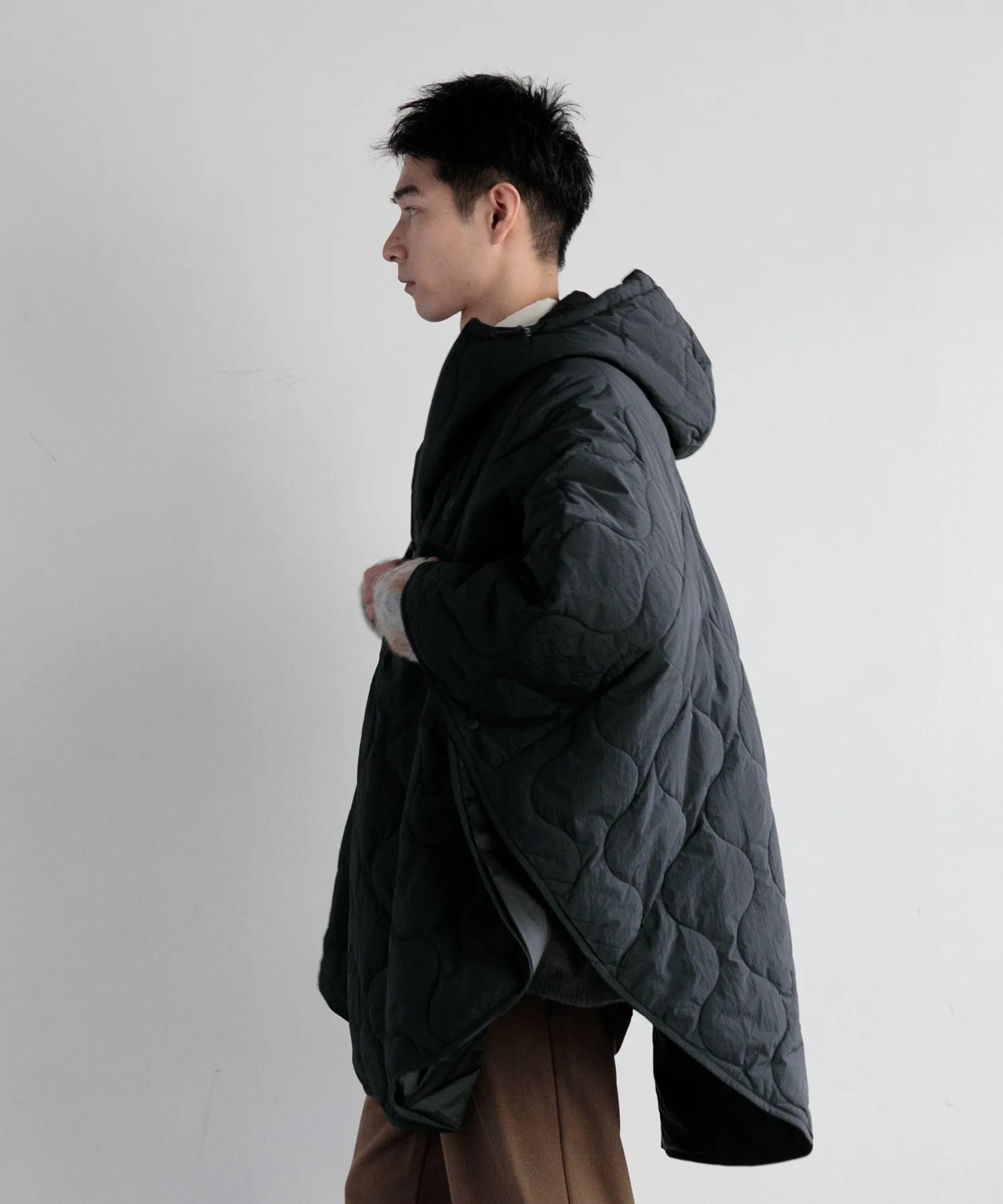 【MEN , WOMEN】LANTERN HEATING PONCHO