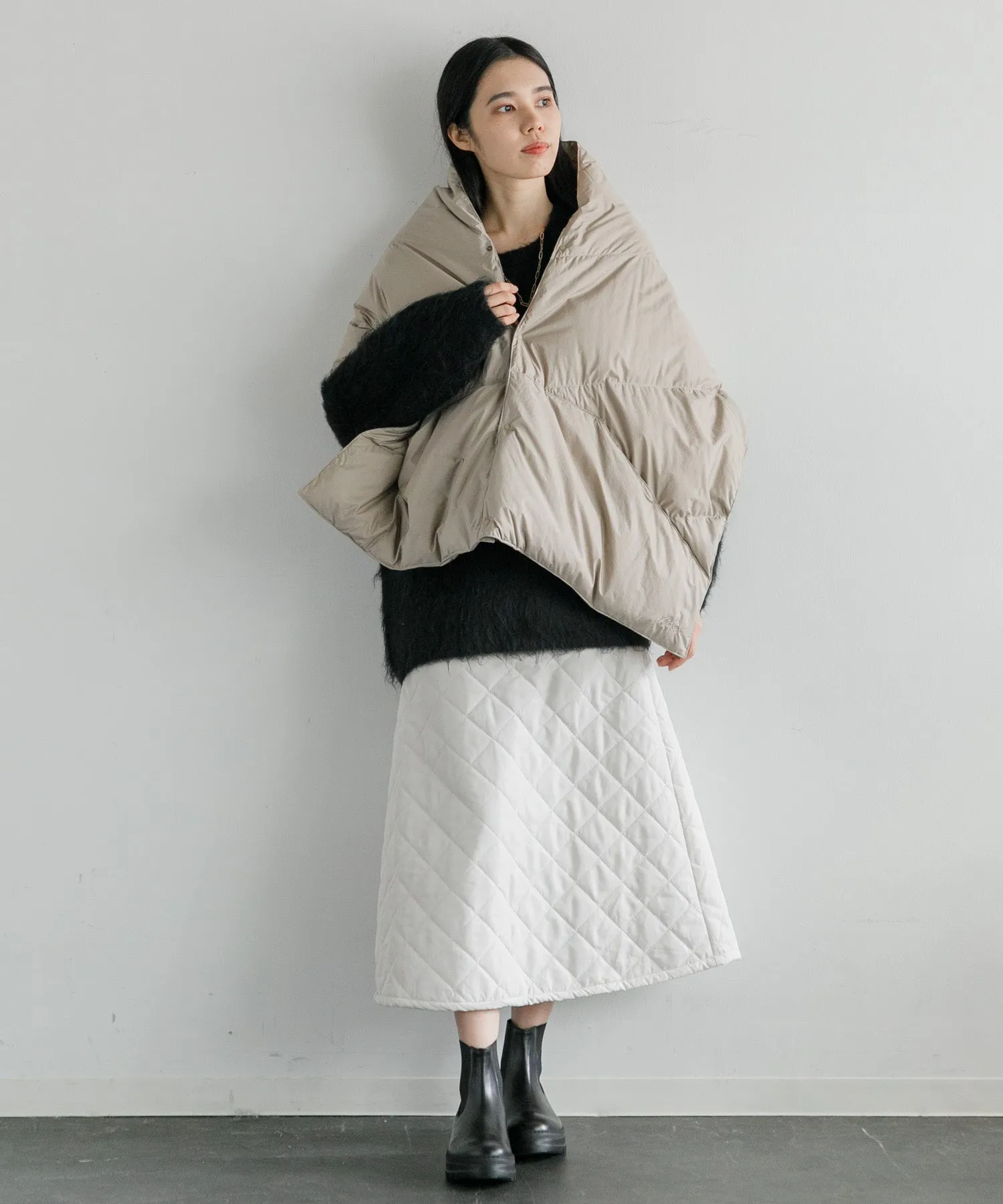 【MEN , WOMEN】NANGA DOWN PONCHO MUFFLER