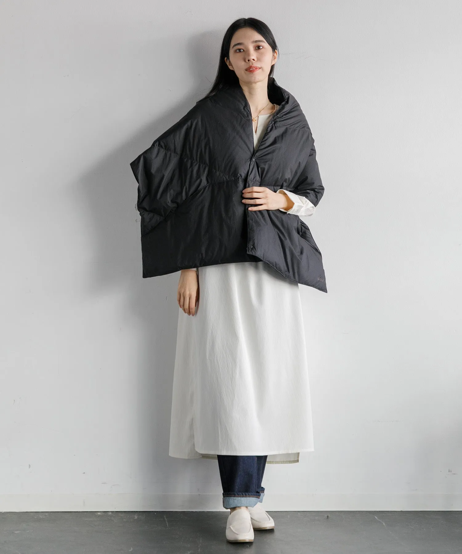 【MEN , WOMEN】NANGA DOWN PONCHO MUFFLER