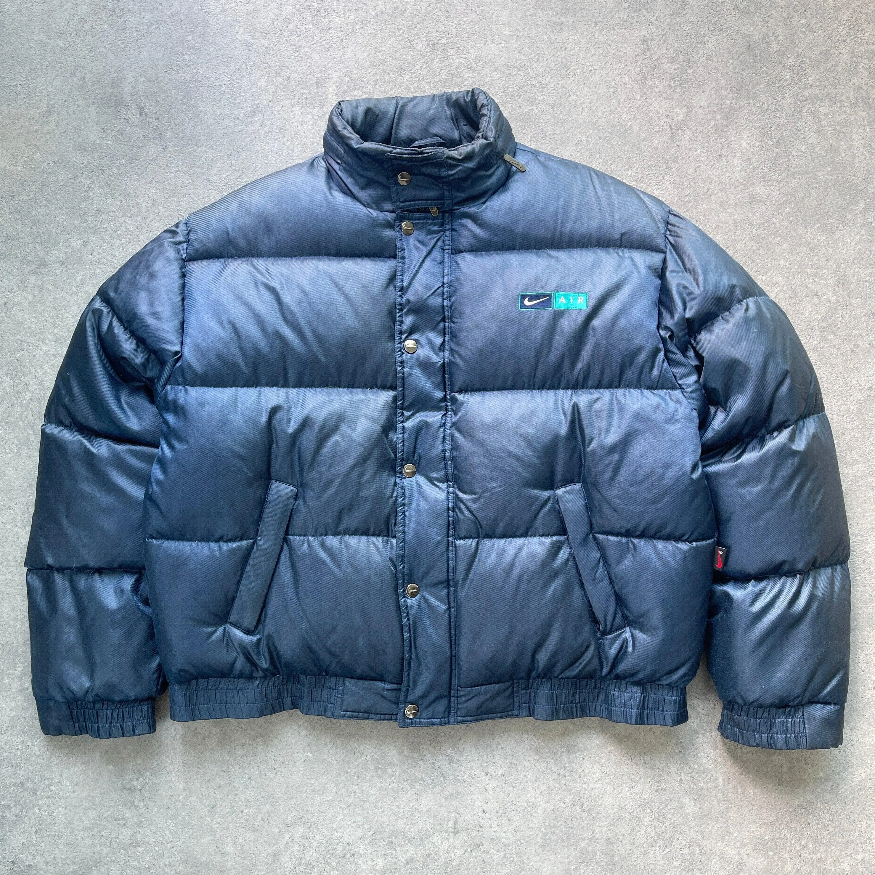 Nike Air RARE 1990s heavyweight down fill puffer jacket (L)