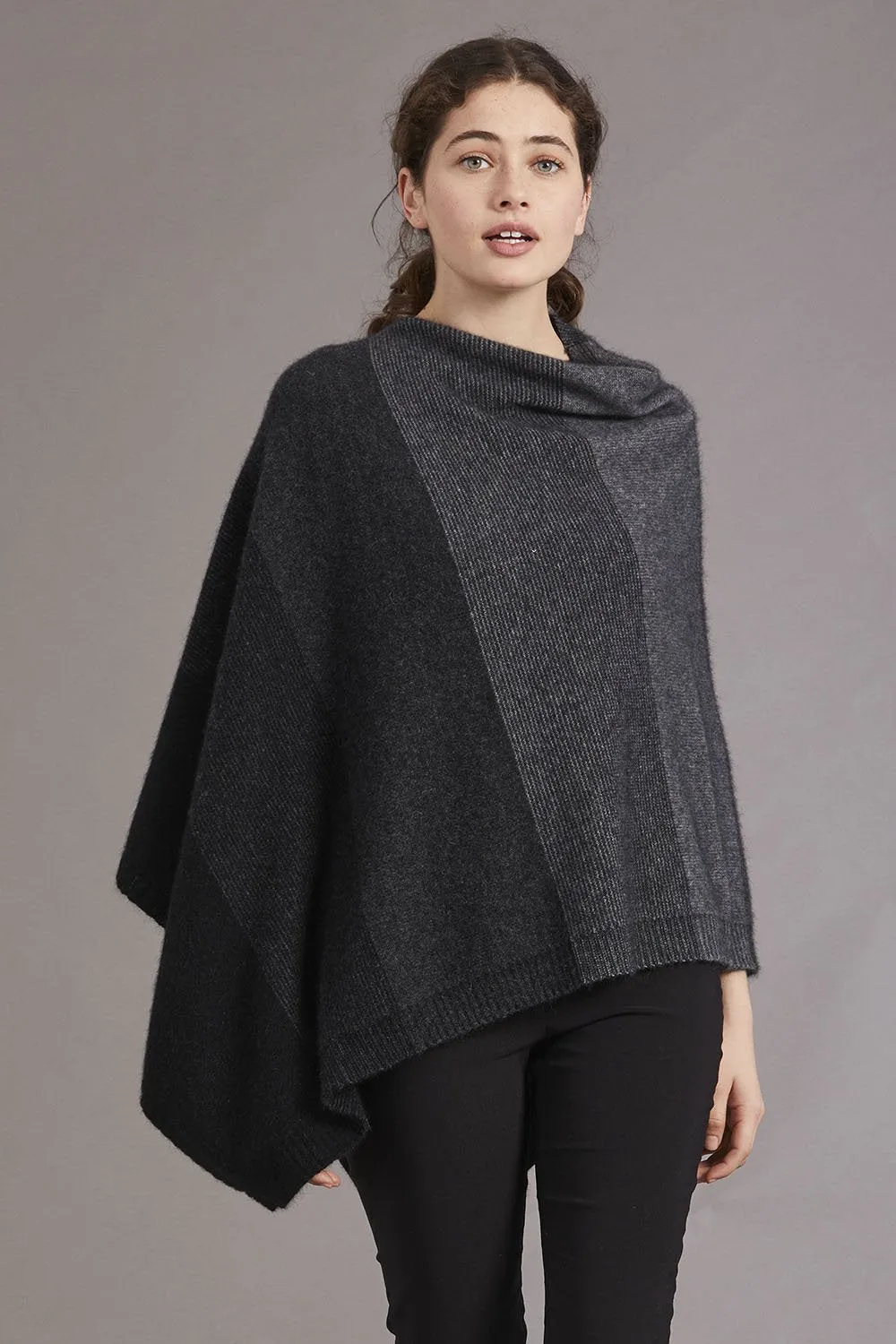 Ombre Poncho