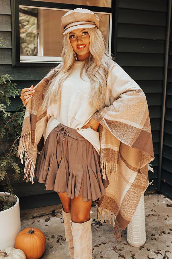 Rocky Mountain Resort Plaid Poncho In Mocha