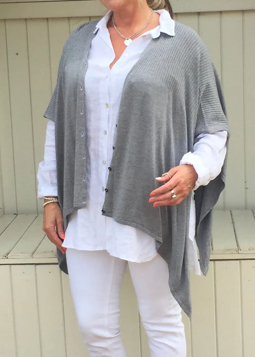 Santa Christina Button Poncho in Grey