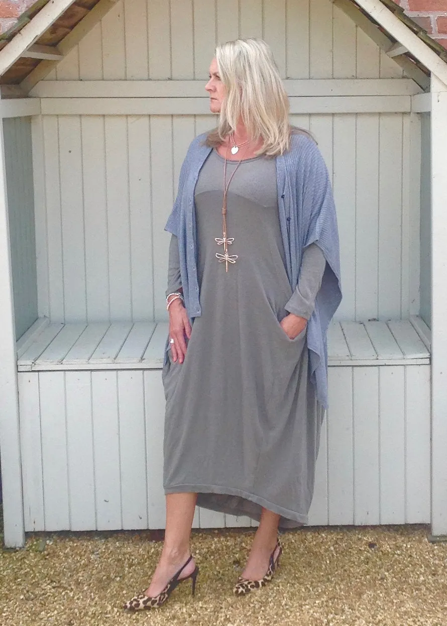 Santa Christina Button Poncho in Grey