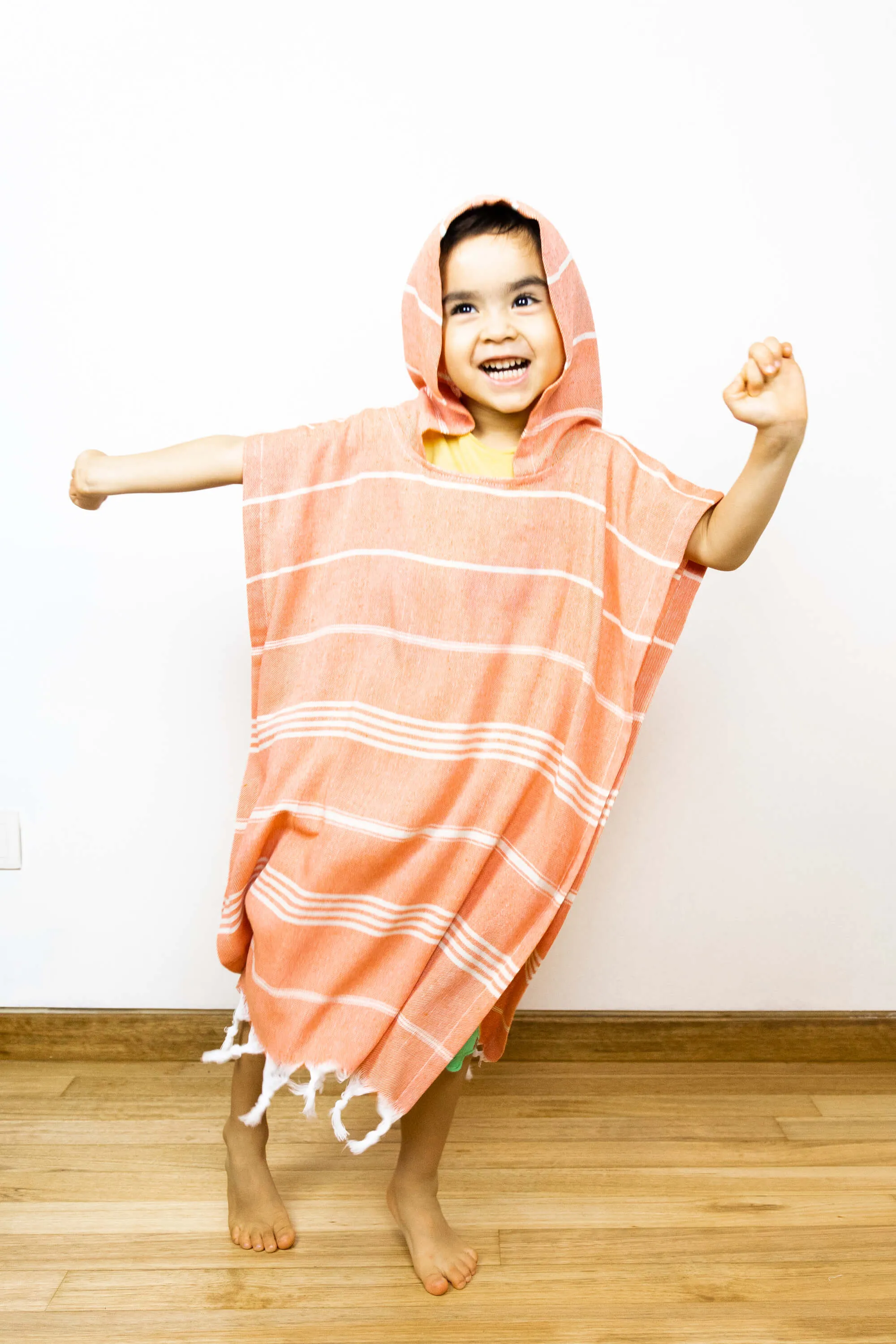 Sultan Kid's Poncho